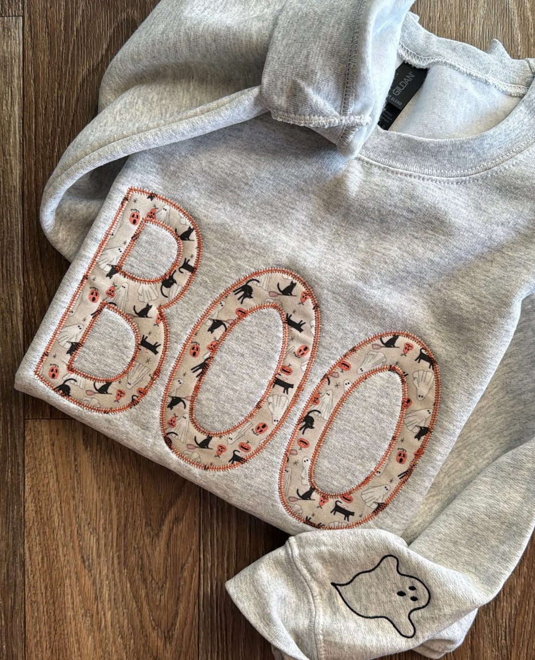 boo - sleeve detail - sweatshirt