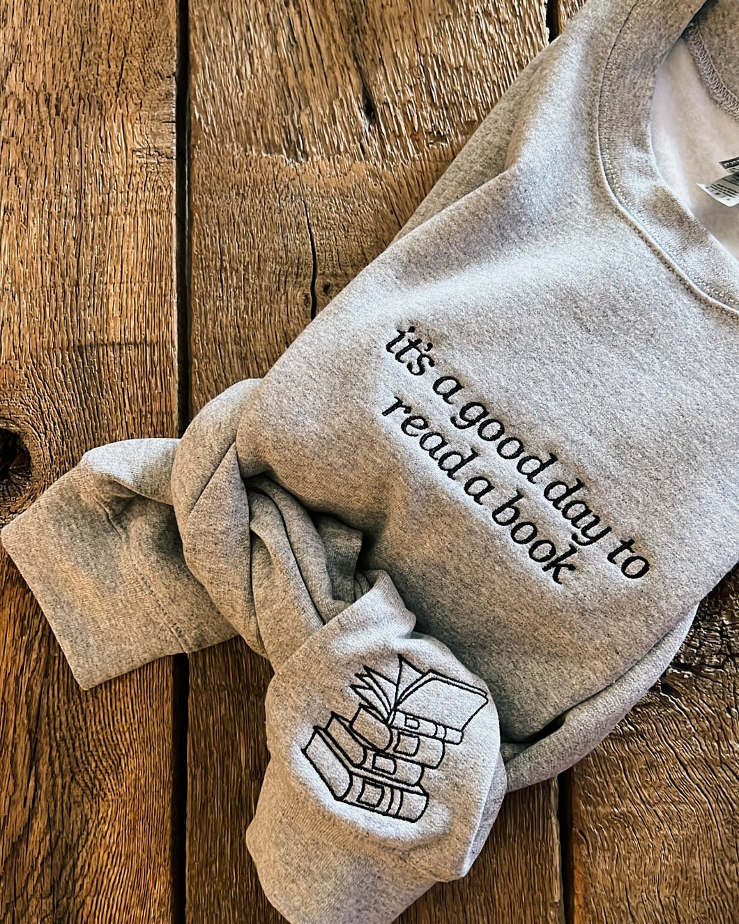 good day to read a book , sleeve detail sweatshirt